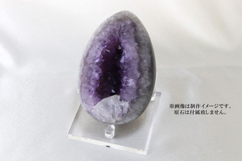 中(直径約8.5cm、高さ約5cm)