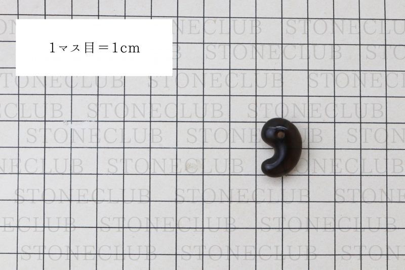 方眼紙比較((C)約22.5×15.3×8.8mm)