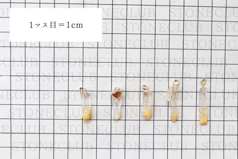 方眼紙比較((B)約6.5×25.6×5.2mmから8.9×31.6×6.1mm)