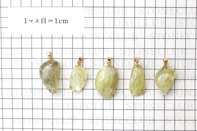 方眼紙比較((B)約17×35.2×13.7mm~22.3×40.6×12.7mm)