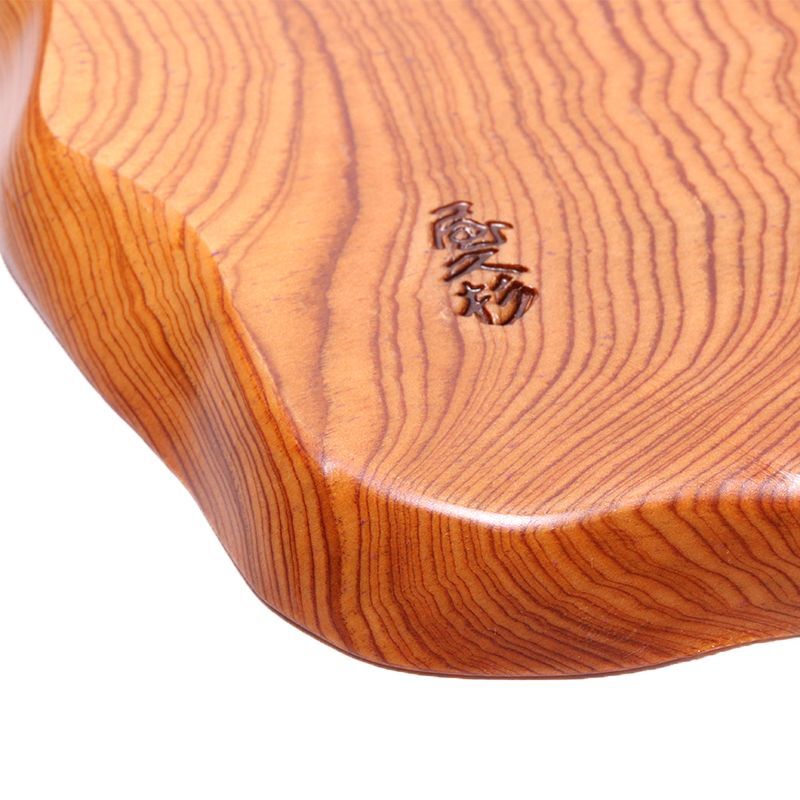 ③:幅約17.8cm×奥行約13.1cm×厚み約1.1cm