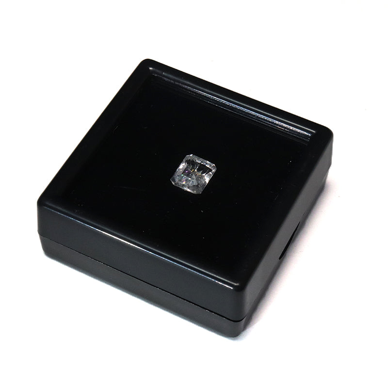 ルース フェナカイト<ロシア産> スクエアカット 約1.7ct 証明書付き【co-g1182】