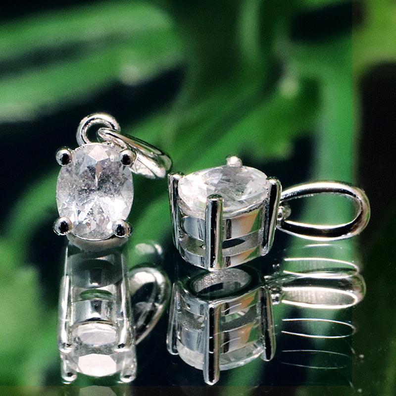 ペンダントトップ　フェナカイト＜ロシア産＞　オーバルカット　silver925　シルバー [co-g0928]