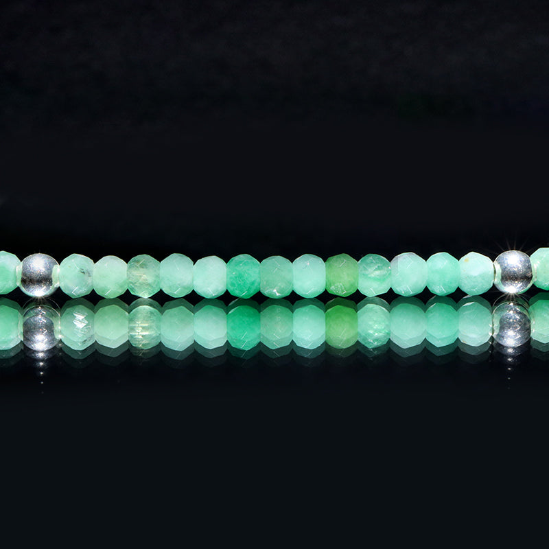 エメラルド＜ブラジル産＞　ネックレス　ソロバンカット約3.5×2ｍｍ　アジャスター付き [co-g2522]