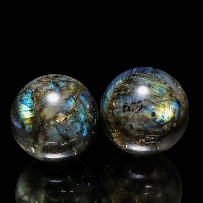ラブラドライト＜マダガスカル産＞　丸玉　直径 約5～7cm [co-g3266]