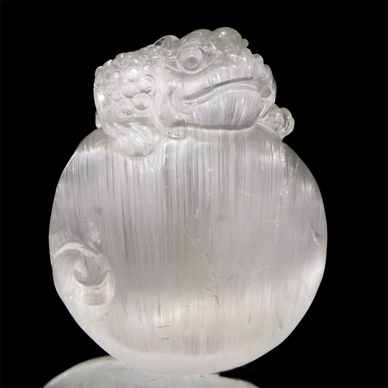 ニードルイントパーズ＜ブラジル産＞　三脚蟾蜍(銭蛙)　三本足蛙　約21mm×約25mm　彫り物 [co-g3363]