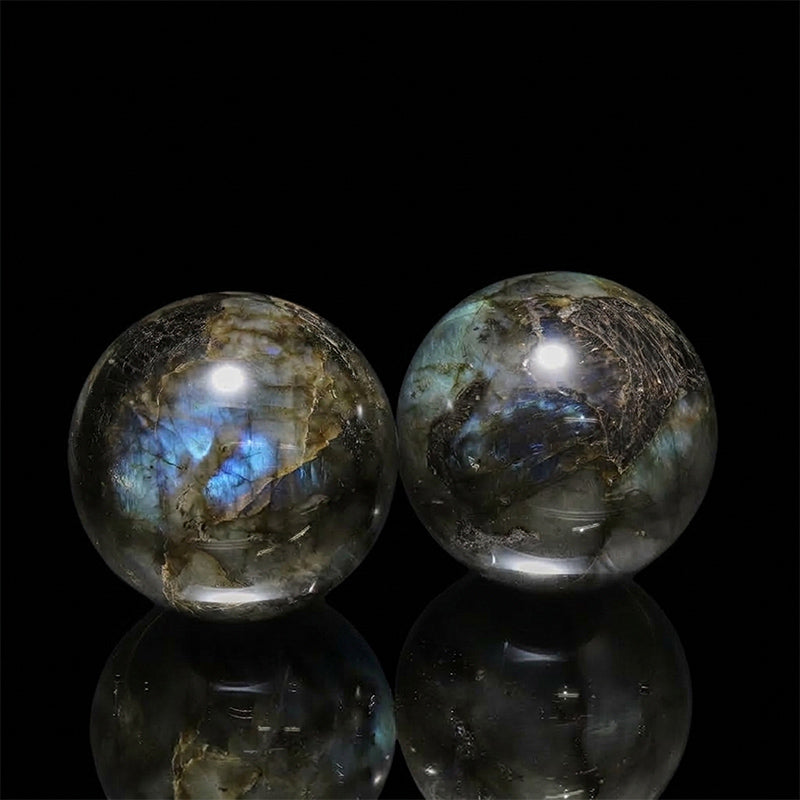 ラブラドライト＜マダガスカル産＞　丸玉　直径 約5～7cm [co-g3266]