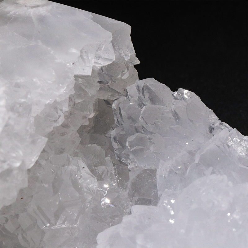 置物　水晶ジオード＜モロッコ産＞　四角柱　約6～9×約2.5～6cm×約17～19cm [co-g3273]