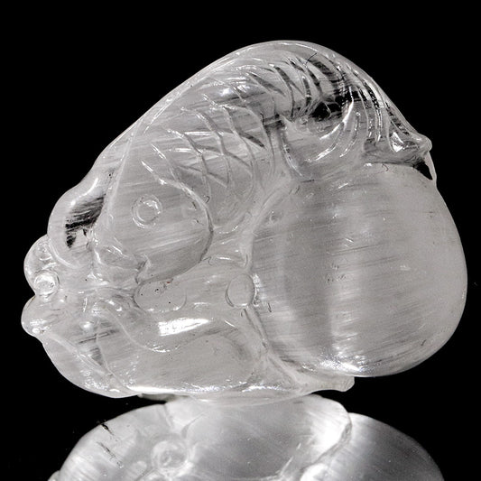 ニードルイントパーズ＜ブラジル産＞　鯉×丸玉　彫り物　約19mm×約23mm　 [co-g3382]