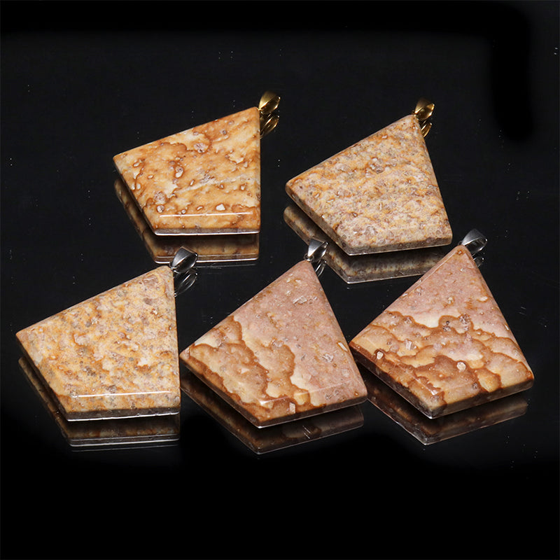 【日本銘石】姫川薬石＜新潟県産＞　菱形　約38×42mm　ステンレス製　ペンダントトップ [co-g3054]