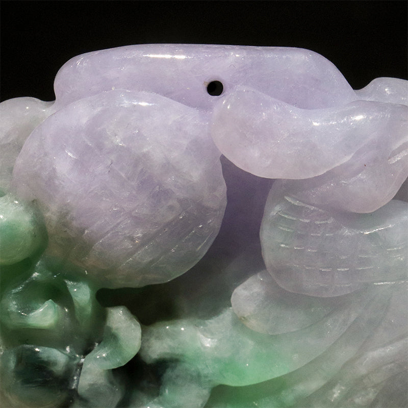 本翡翠＜ミャンマー産＞　鳳凰　ラベンダー　約33×57mm　穴あり　ペンダントトップ [co-g2848]