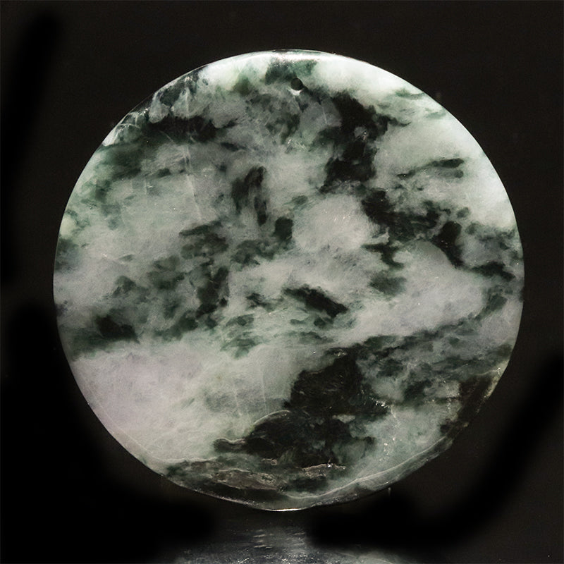 本翡翠＜ミャンマー産＞　蓮花×鳥　ラベンダー　約50mm　穴あり　ペンダントトップ [co-g2847]