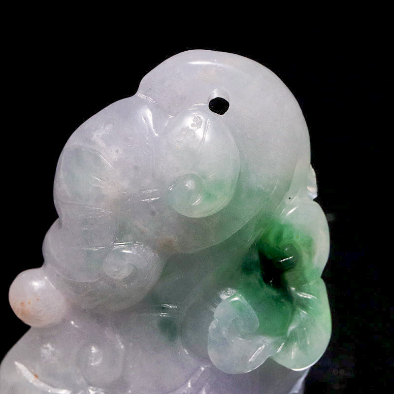 本翡翠＜ミャンマー産＞　如意　約20×33mm　穴あり　ペンダントトップ [co-g2862]