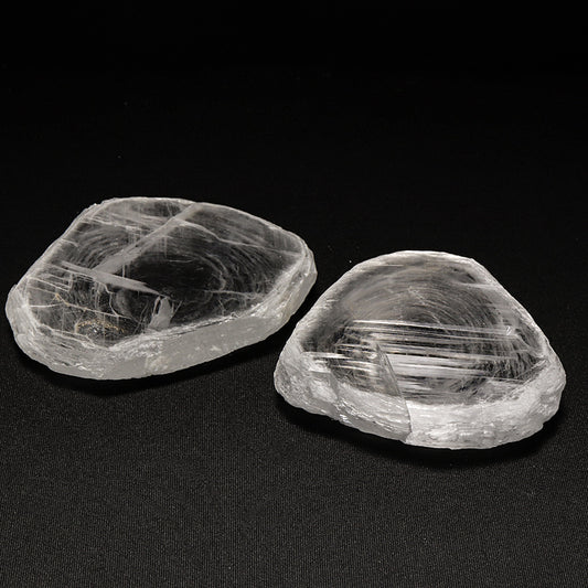 セレナイトスライス＜モロッコ産＞　原石　約7～7.2cm×7.5～9cm [co-g3267]
