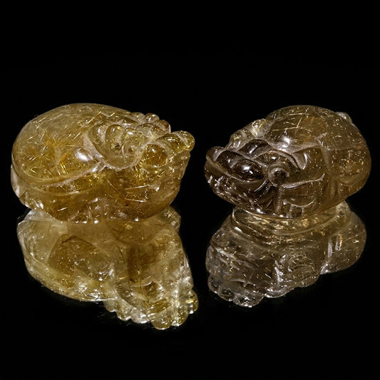 ルチルクォーツ＜ブラジル産＞　ヒキュウ　約横22～28×縦33～40×高16～23mm　彫り物　[co-g3380]