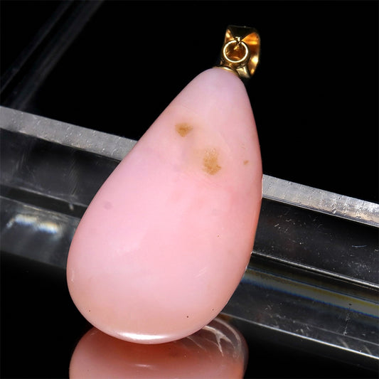 ピンクオパール＜オーストラリア産＞　ドロップ型　ステンレス製　ペンダントトップ [co-g3187]