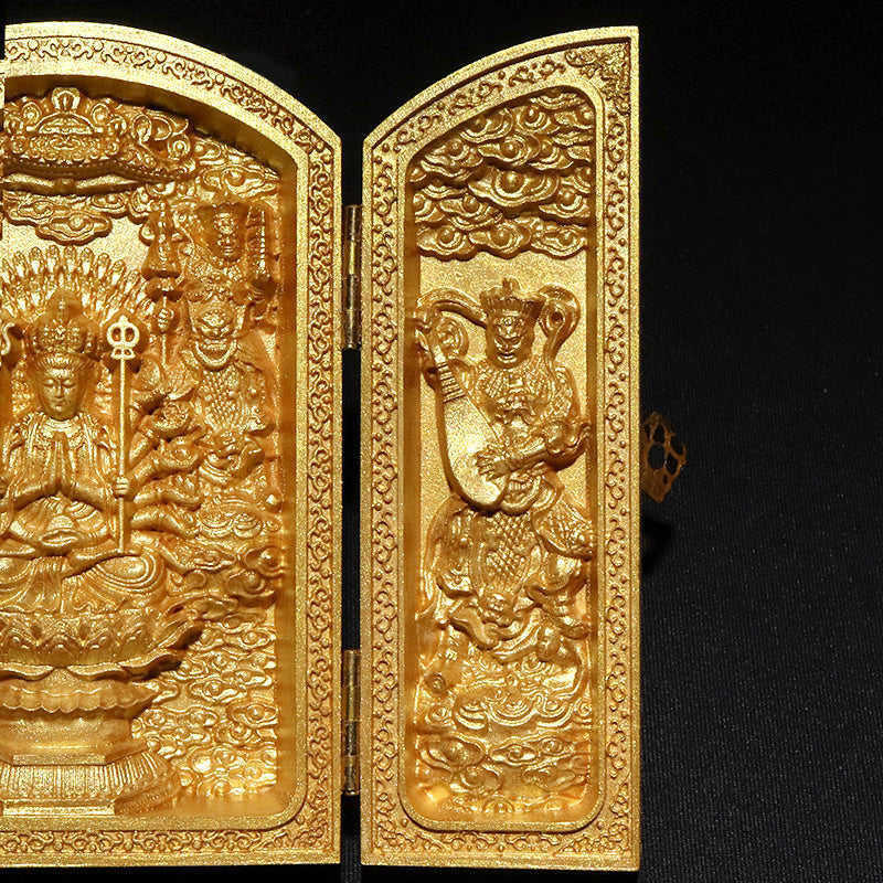 柘植の木彫り　八尊仏　平型　ゴールド　約幅7×奥2.5×高10cm（開扉時約幅14cm）彫り物 [co-g3453]