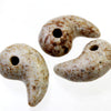 [Japanese Famous Stone] Magatama Himekawa Yakuseki <Made in Itoigawa City, Niigata Prefecture> Small approx. 22mm x 15mm [ma-g8158]