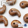 【日本銘石】勾玉　姫川薬石　＜新潟県糸魚川市産＞　大　約30mm×20mm  [ma-g8157]