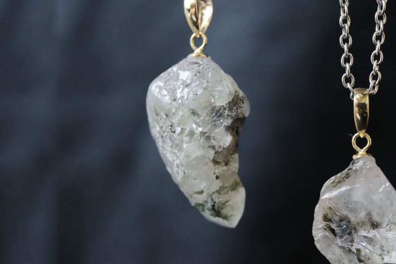 フェナカイト ネックレストップ18K ペンダントトップ フェナカイト <ロシア産> 18金ゴールド 日本