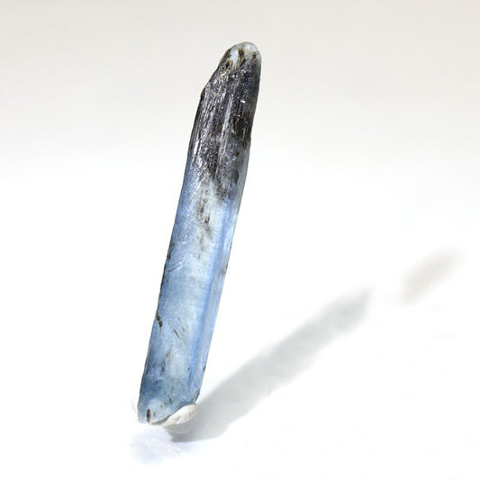 原石　カイヤナイト　＜ジンバブエ/西マショナランド産＞　種類お任せ　ランダム発送  [rs-g0030]