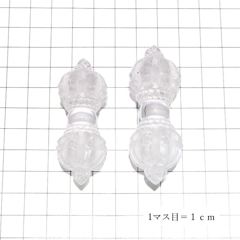 置物　彫り物　天然水晶　バジュラ　手彫り  [cv-g0068]