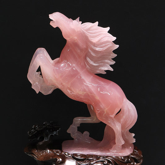 【動画】【一点物】彫り物　ディープローズクォーツ　馬　マダガスカル産　干支　午　台付き　専用ケース付き  [co-g1727]