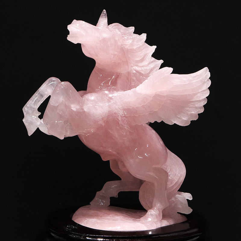 【動画】【一点物】彫り物　ローズクォーツ　ユニコーン　マダガスカル産　台付き　専用ケース付き  [co-g1728]