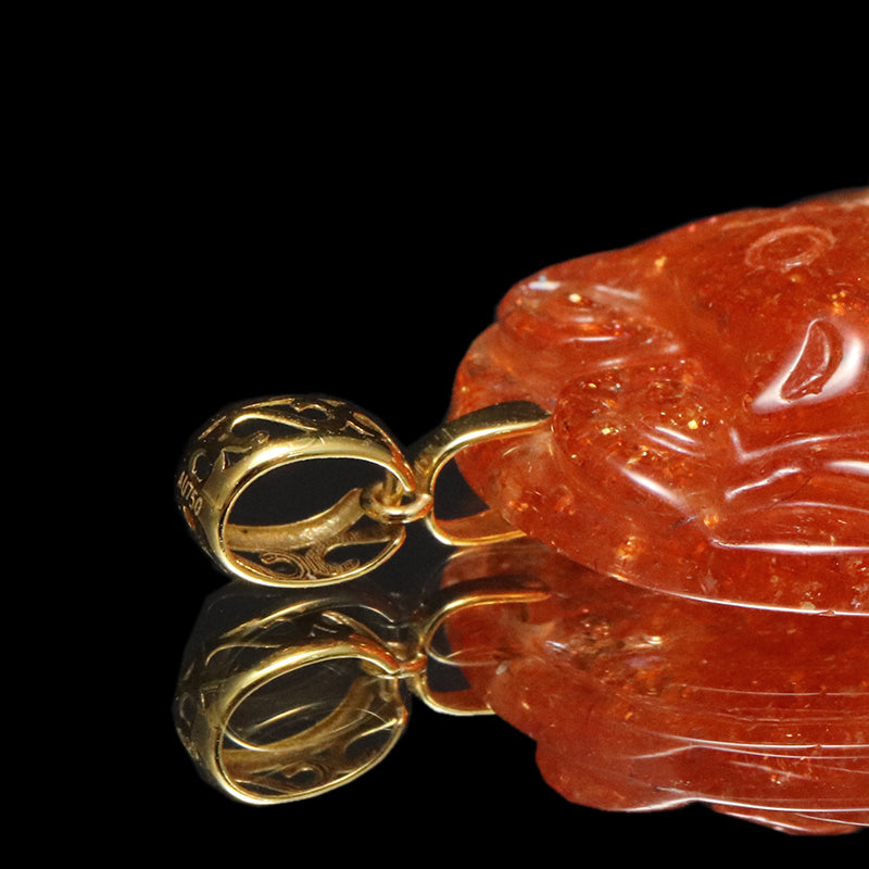 ペンダントトップ　サンストーン＜タンザニア産＞　九尾の狐　K18 ゴールド  [co-g2074]