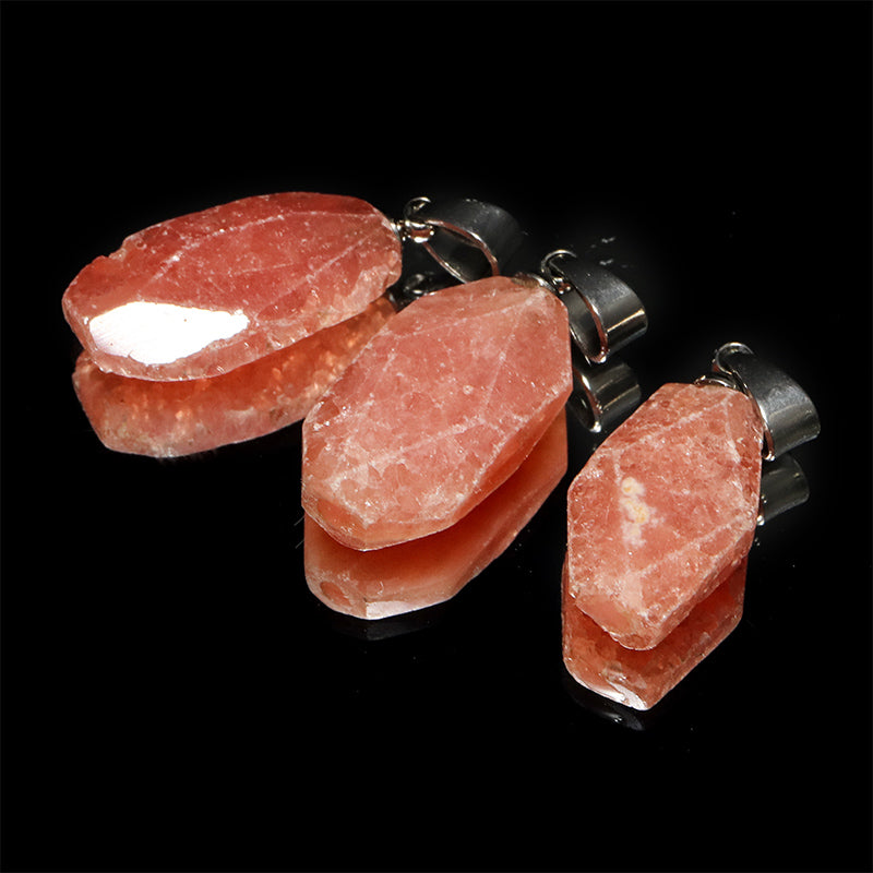 インカローズ＜アルゼンチン産＞　変形カット型　ステンレス製　ペンダントトップ [co-g3186]