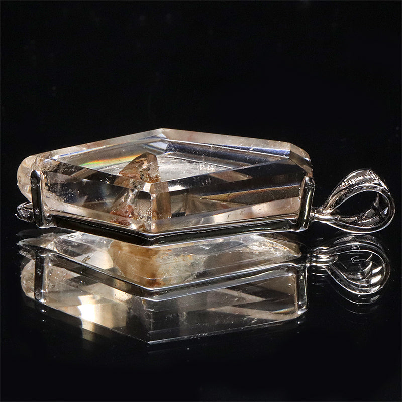 【現品限り】ヒマラヤクォーツインクォーツ＜ヒマラヤ産＞　約17.3×32mm　ペンダントトップ  [co-g2714]