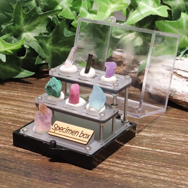 【鉱物標本】最後のさよならセット 100,000円 鉱物標本】最後のさよならセット 盛り沢山クォーツ