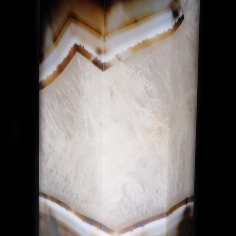 瑪瑙＜マダガスカル産＞　六角柱　約6×4.7×22.5cm [co-g3035]