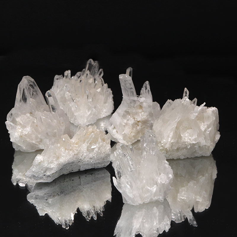 【数量限定】ミニクラスター　水晶＜四川省産＞　小セット　約200g　詰め合わせ　ランダム発送  [co-g1782]