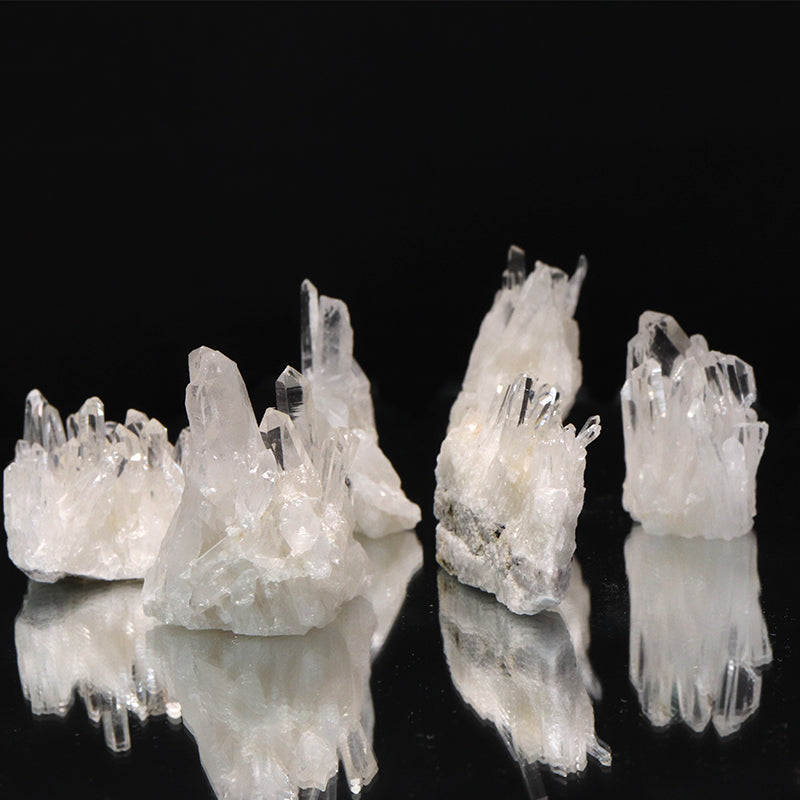 【数量限定】ミニクラスター　水晶＜四川省産＞　小セット　約200g　詰め合わせ　ランダム発送  [co-g1782]