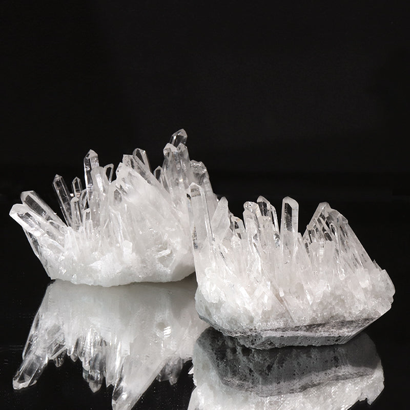 クラスター　四川省水晶＜中国/四川省産＞　約170～175g　ランダム発送  [co-g1790]