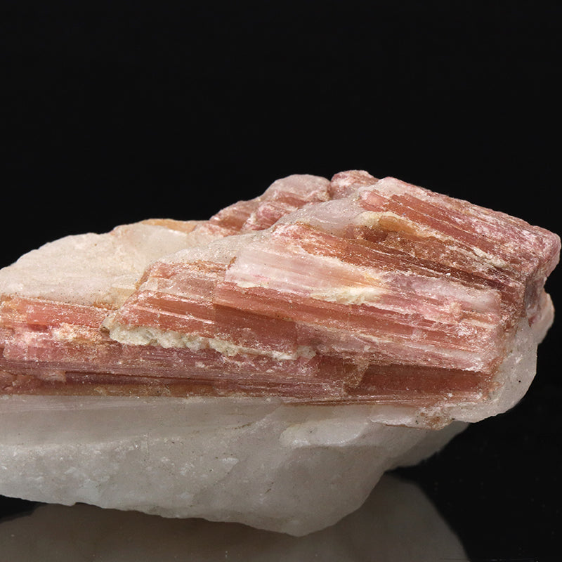 原石　ピンクトルマリン＜ブラジル産＞　約675g　ランダム発送  [co-g1805]