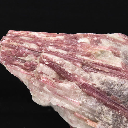 原石　ピンクトルマリン＜ブラジル産＞　約1.2kg　ランダム発送  [co-g1807]