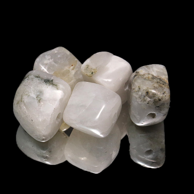 【日本銘石】角ビーズ　おのころ水晶＜兵庫県産＞　5個入り　ランダム発送  [co-g1818]