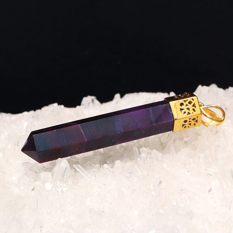 ペンダントトップ　スギライト＜南アフリカ産＞　ポイント型　Silver925　ゴールド  [co-g1825]