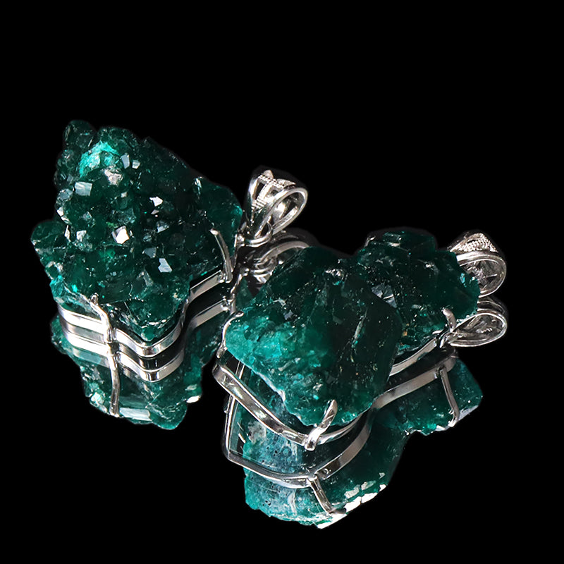 【現品限り】ペンダントトップ　ダイオプテーズ＜コンゴ産＞　約20～23×約22～27mm　silver925　シルバー　ランダム発送 [co-g1841]