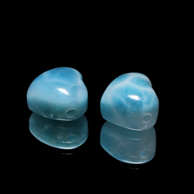 【1/19まで水瓶座星座石20％OFF(決済時に自動割引)】バラ石　ラリマー＜ドミニカ産＞　ハート形　約14×約12.5～13.5mm　貫通穴　ランダム発送　 [co-g1848]