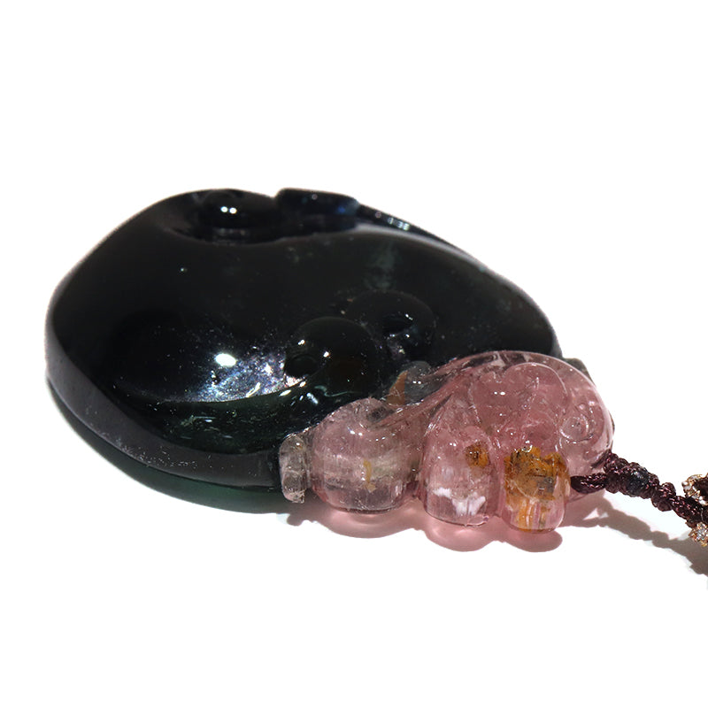 【一点物】ネックレス　トルマリン＜ブラジル産＞　ヒキュウ　約25.4×33mm  [co-g0964]