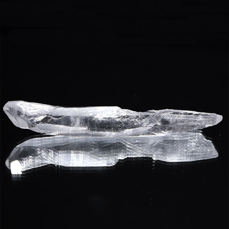 レムリアンルーツ＜ブラジル/バイーア州産＞　長さ約5～8cm　原石　ランダム発送 [co-g2540]