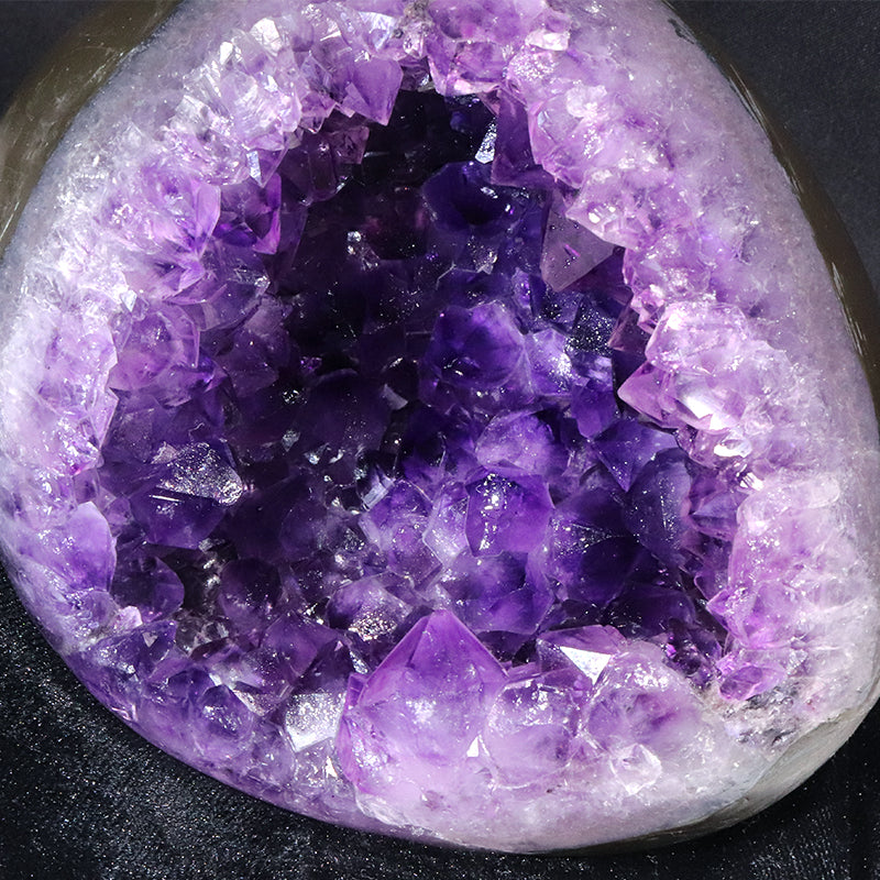 【1/19まで水瓶座星座石20％OFF(決済時に自動割引)】【動画】【一点物】ジオード　アメジスト　エッグ型　ウルグアイ産　[co-g1869]