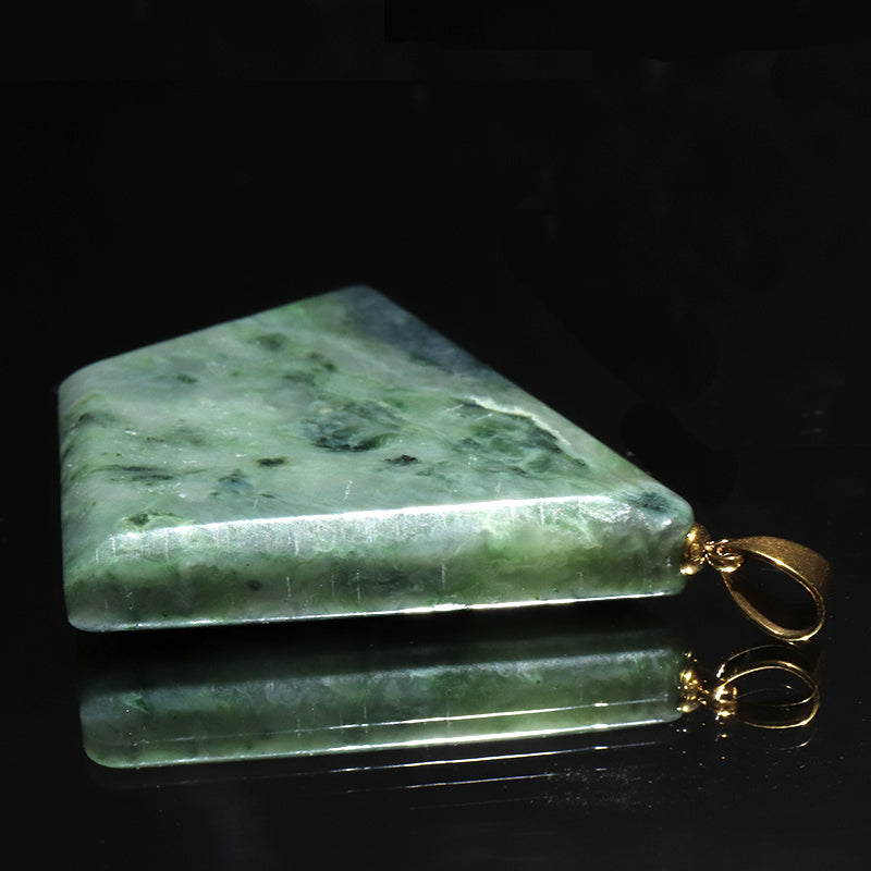 【日本銘石】日高翡翠＜北海道産＞　菱形　約38×42mm　ステンレス（ロジウム）製　ペンダントトップ [co-g3055]