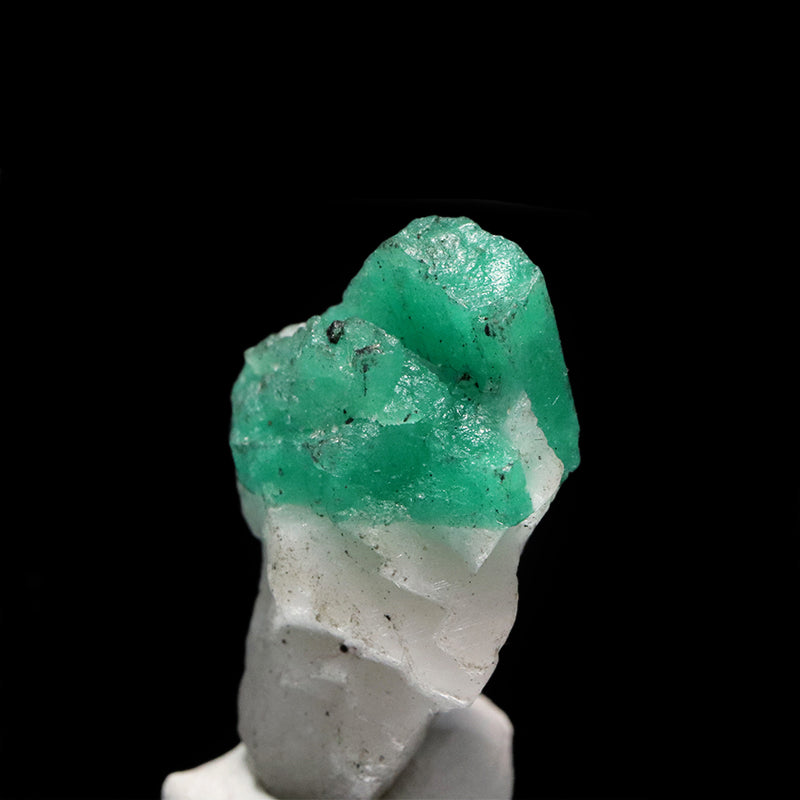 原石　エメラルド　コロンビア産　約4.5ｇ　ランダム発送　ケース付き [co-g1899]