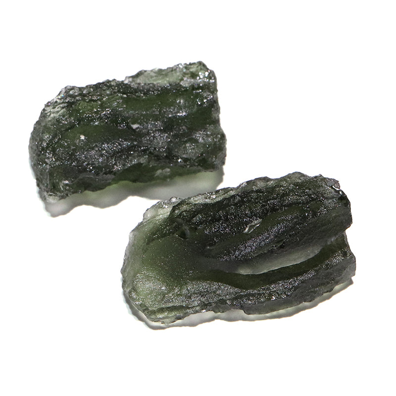 原石　モルダバイト　チェコ産　約3.2ｇ　ランダム発送　ケース付き  [co-g1901]