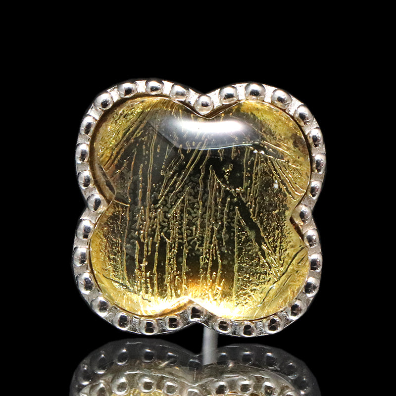 【割引不可】ピアス　ギベオン＜ナミビア産＞　クローバー　約10mm　Silver925 [co-g1910]