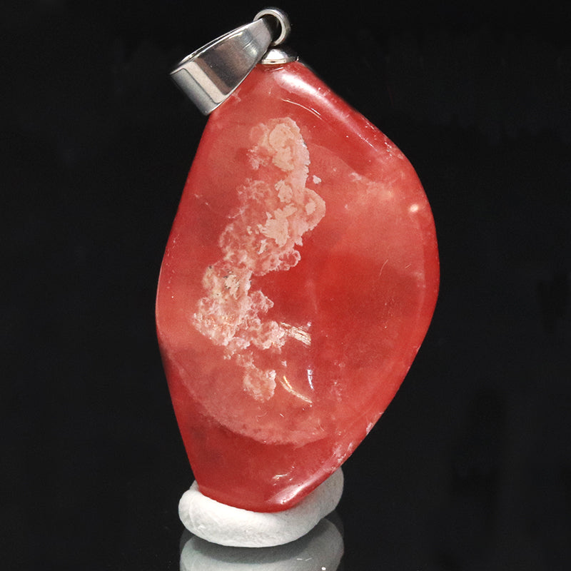 【対象商品10点以上ご購入で30％OFF/決済時に自動割引】ペンダントトップ　インカローズ＜アルゼンチン産＞　原石　約17.5mm×約28.5mm　手磨き　ステンレス製　シルバー　  [co-g1921]